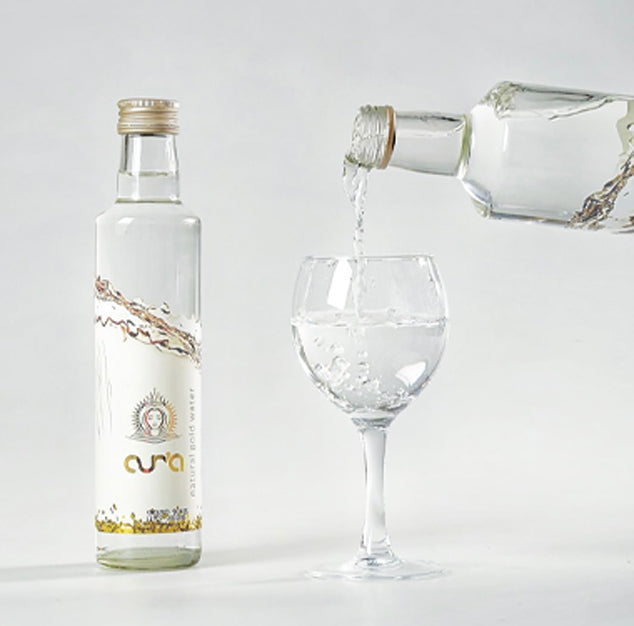 Aur'a - Natural Gold Water - 330 ml (1 Glass Bottle)
