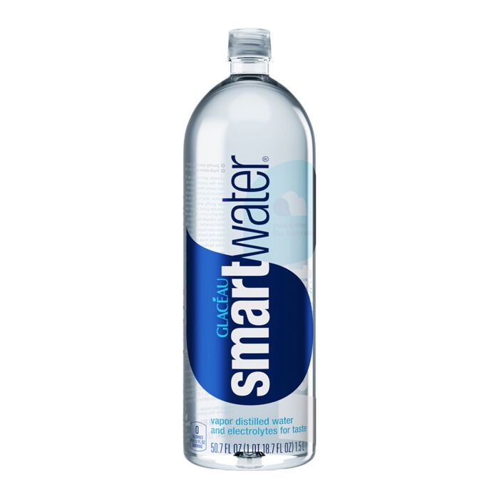 https://beverageuniverse.com/media/catalog/product/cache/93e8b54da979dc164f600faa0f1e0941/g/l/glaceau-smart-water-oxli-smwat1.5l-main.jpg