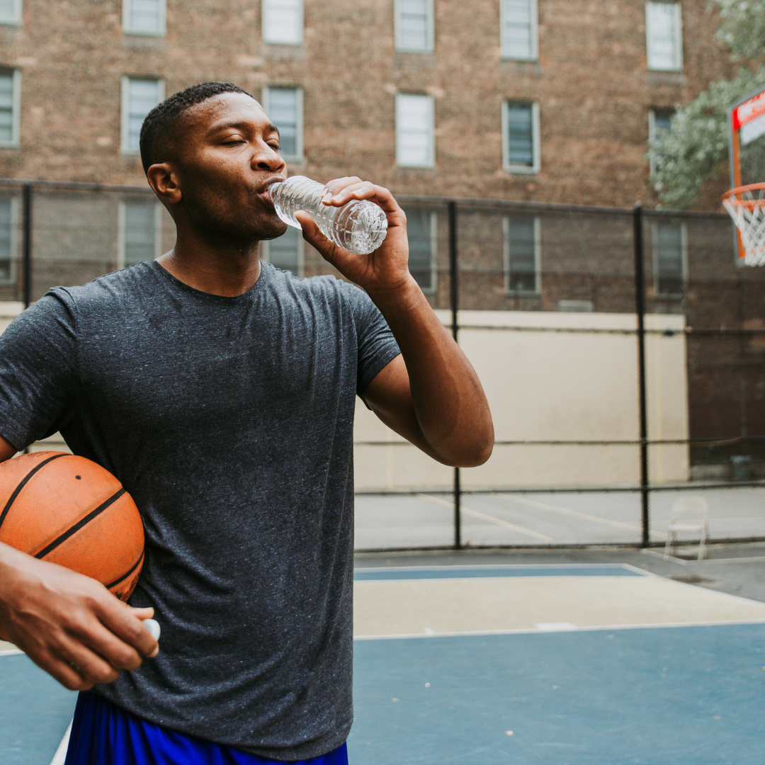 Hydration For Athletes: Optimizing Performance with the Right Drinks 
