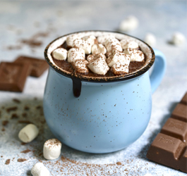 6 Hot Drinks to Snuggle Up to for Winter Warmth