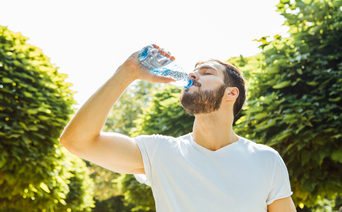 How much water should I drink in a day? The Benefits of Drinking Water