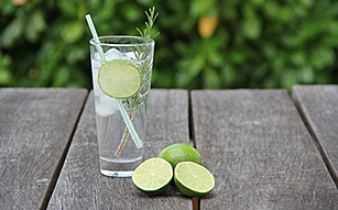 Best Beverages for Staying Slim: 10 Low-Calorie Cocktail Choices