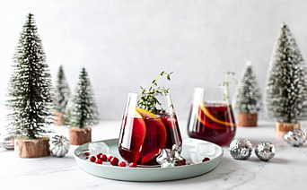 Home for the Holidays: Holiday Drinks to Celebrate The Season