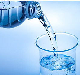 Still vs. Sparkling Water: Making a Case for Each