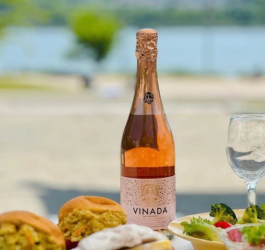 Non-Alcoholic Wines Take Their Place at the Table